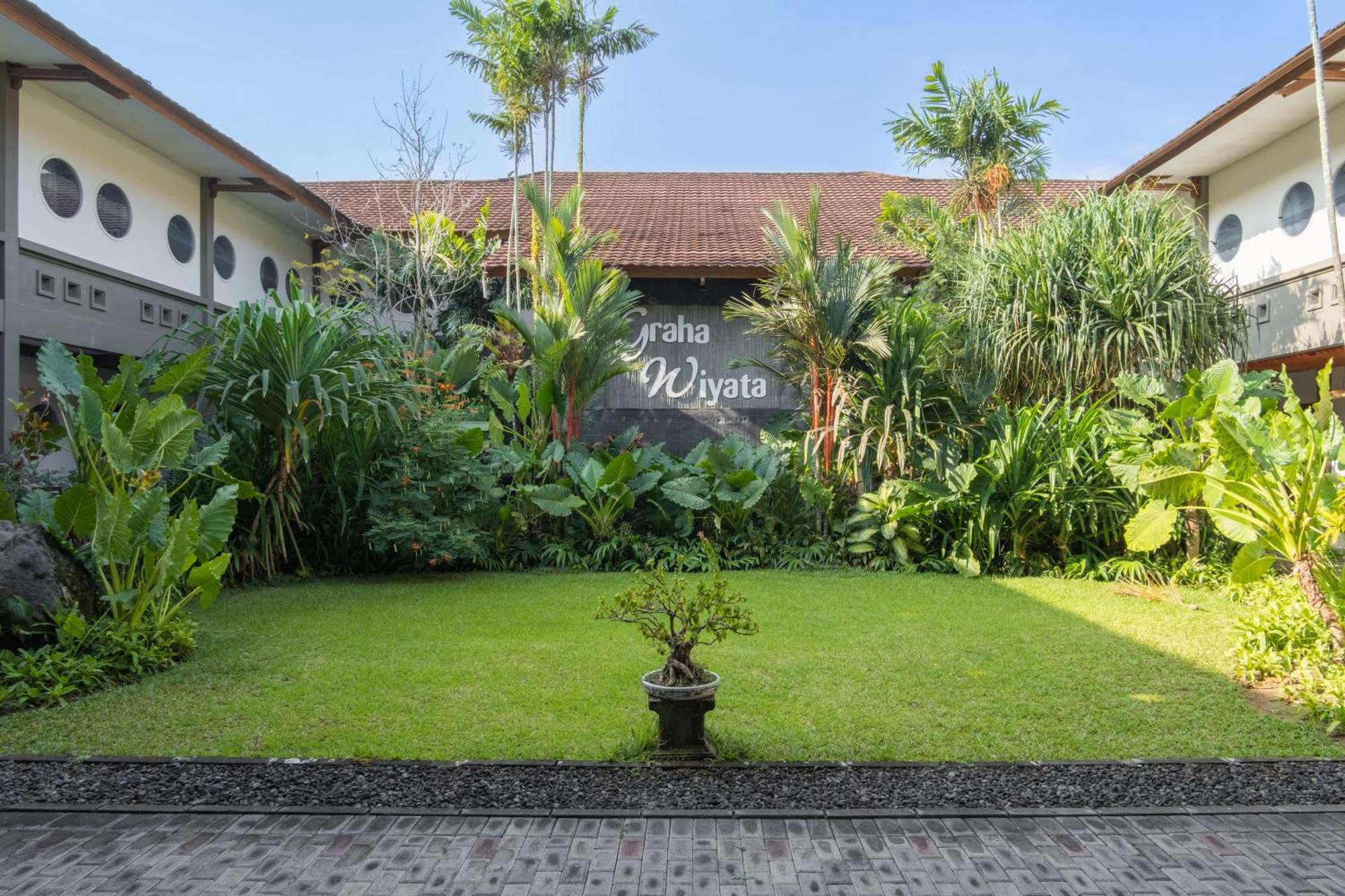 Hotel Graha Wiyata Tanah Lot Zewnętrze zdjęcie