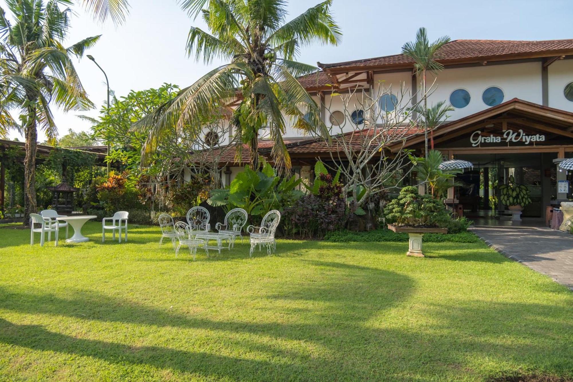 Hotel Graha Wiyata Tanah Lot Zewnętrze zdjęcie