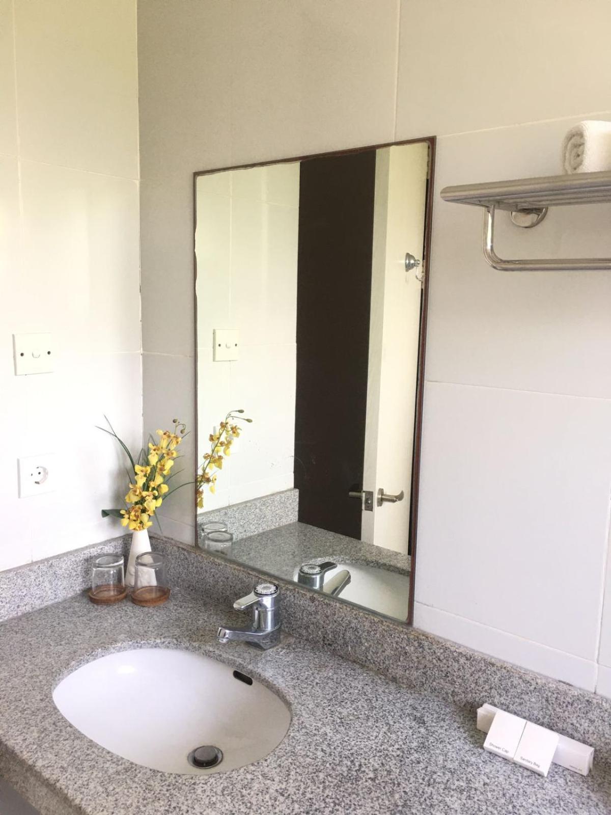 Hotel Graha Wiyata Tanah Lot Zewnętrze zdjęcie