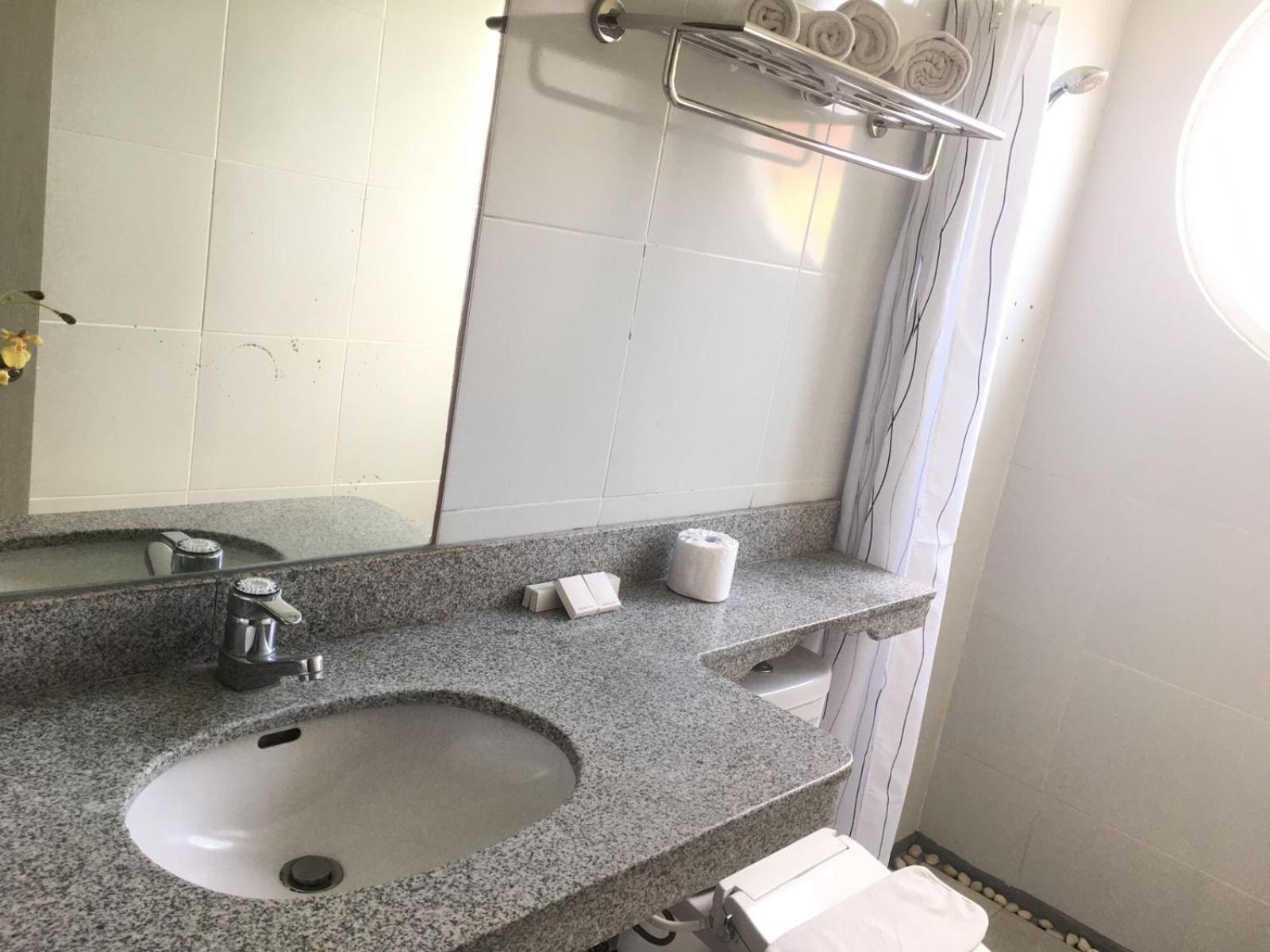 Hotel Graha Wiyata Tanah Lot Zewnętrze zdjęcie